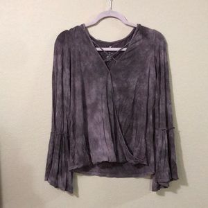 American Eagle Light Purple Long Flowy Sleeve Shirt